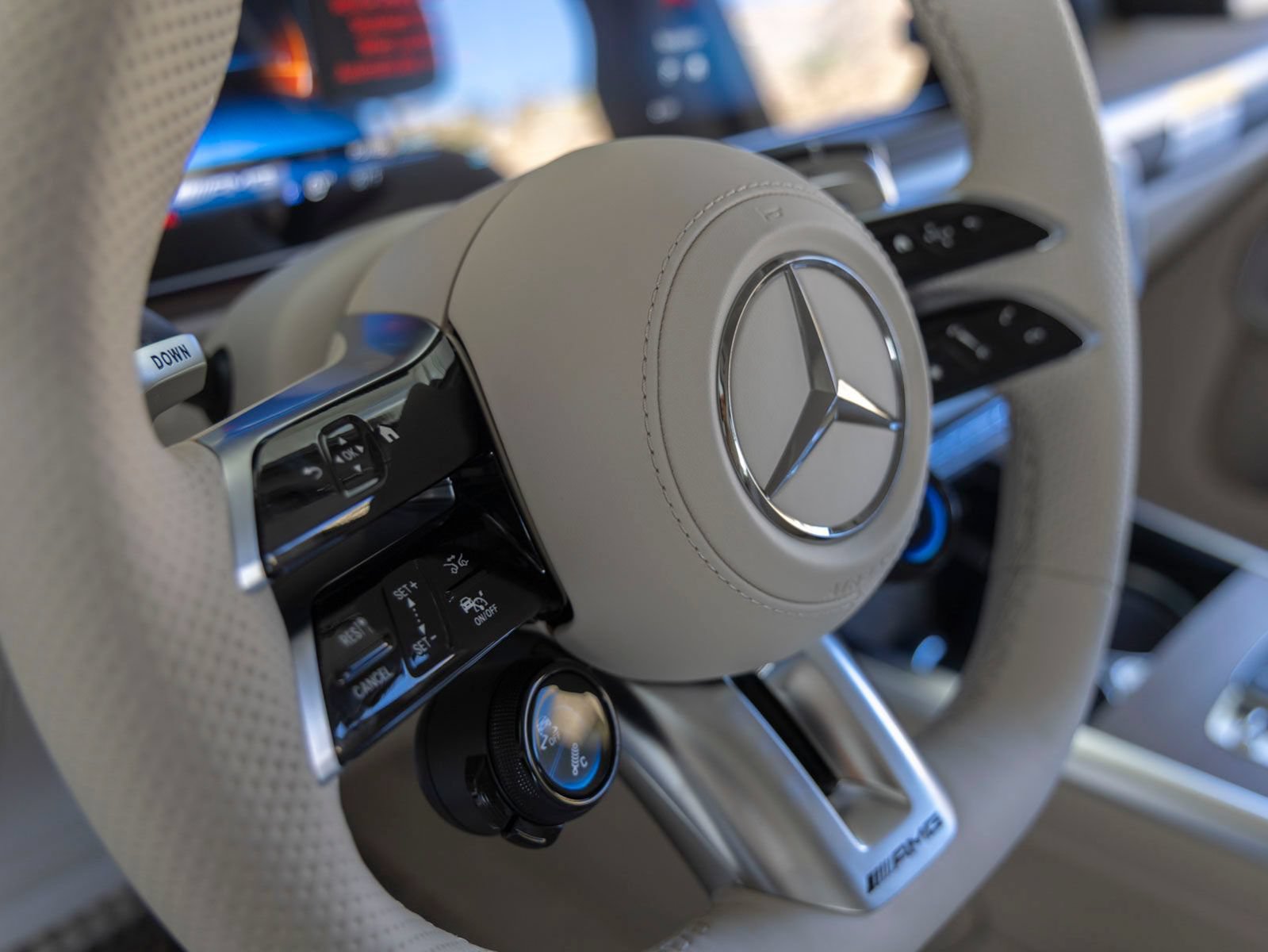 New 2027 Mercedes-Benz G 63 AMG 4MATIC image 15