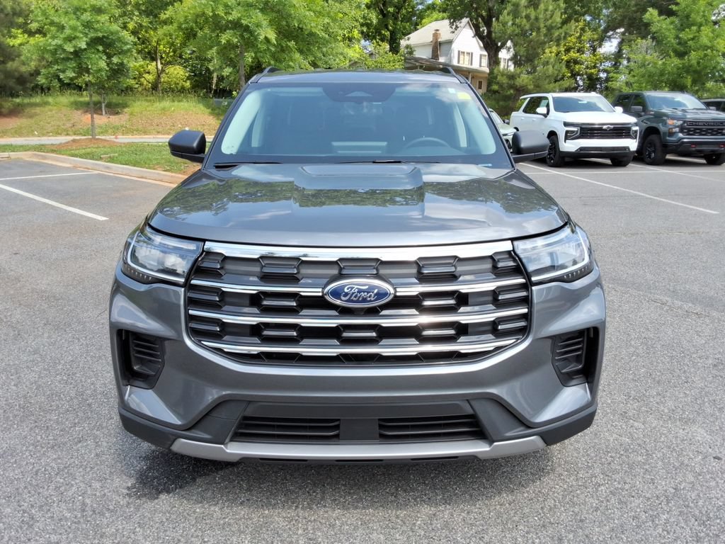 Used 2025 Ford Explorer Active RWD video 2