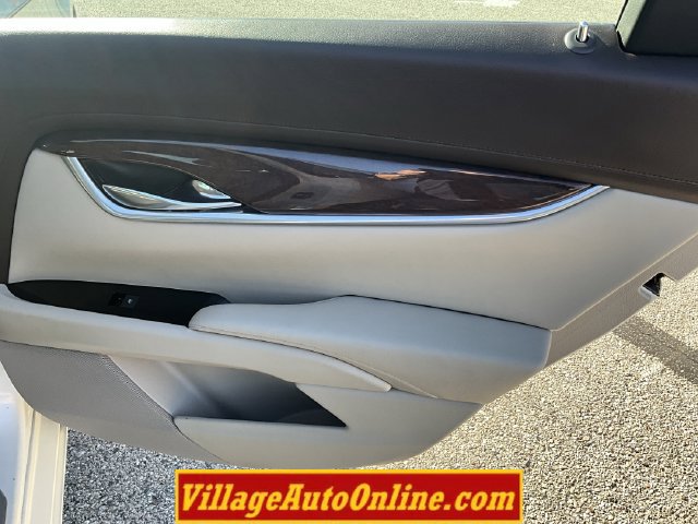 Used 2013 Cadillac XTS Premium AWD/4WD image 37