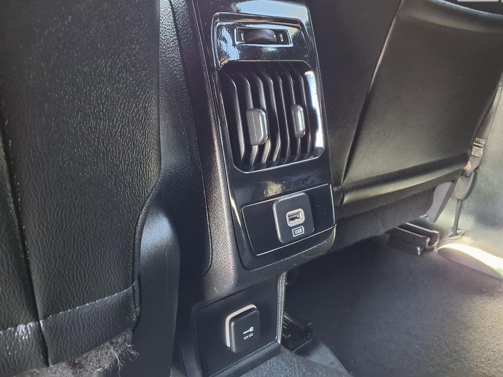 Used 2025 Jeep Compass Limited AWD/4WD image 24