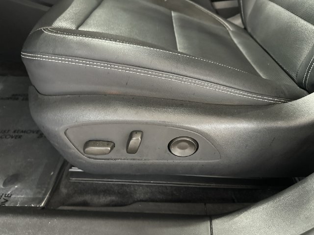 Used 2024 Chevrolet Blazer EV LT AWD/4WD image 18