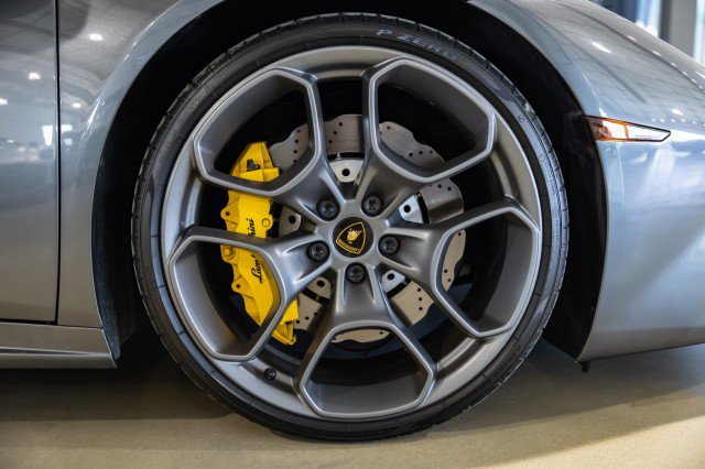 Used 2016 Lamborghini Huracan LP 580-2 image 28