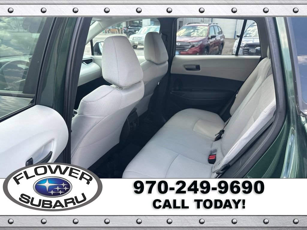 Used 2024 Toyota Corolla Cross LE AWD/4WD image 17