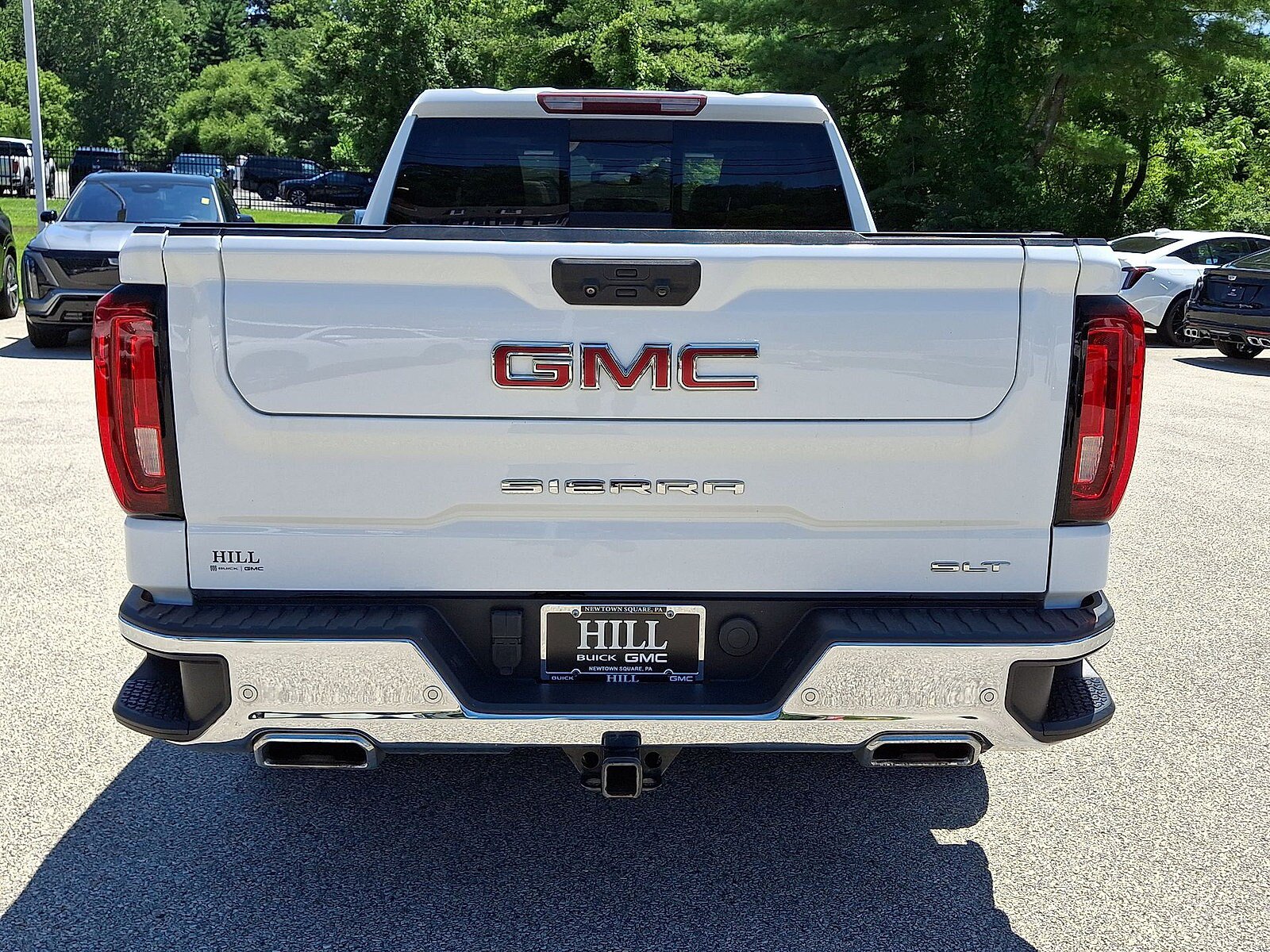 Used 2022 GMC Sierra 1500 SLT w/ SLT Premium Plus Package AWD/4WD image 22