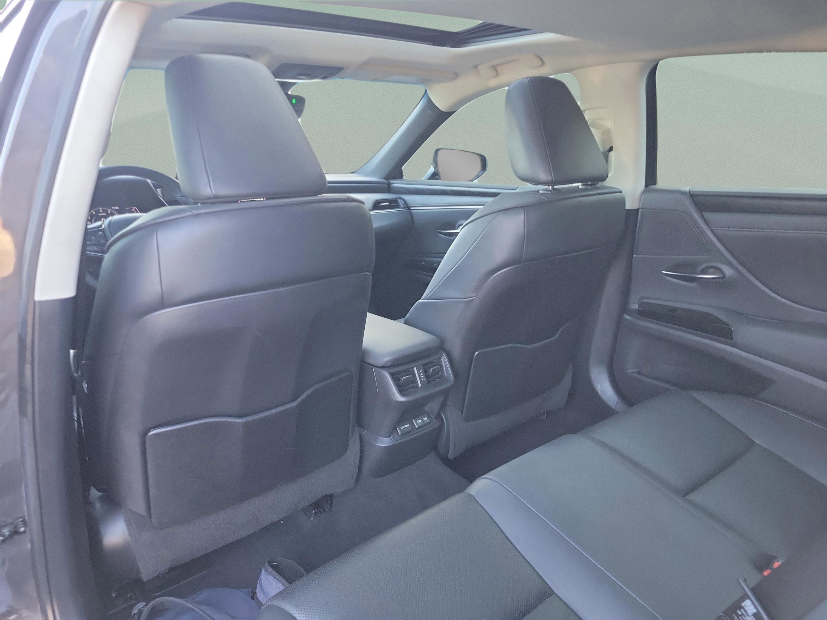 Used 2022 Lexus ES 350 w/ Premium Package image 6