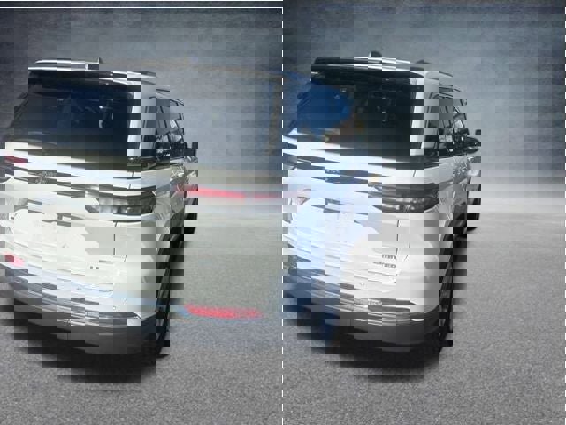 Used 2024 Jeep Grand Cherokee Limited image 5