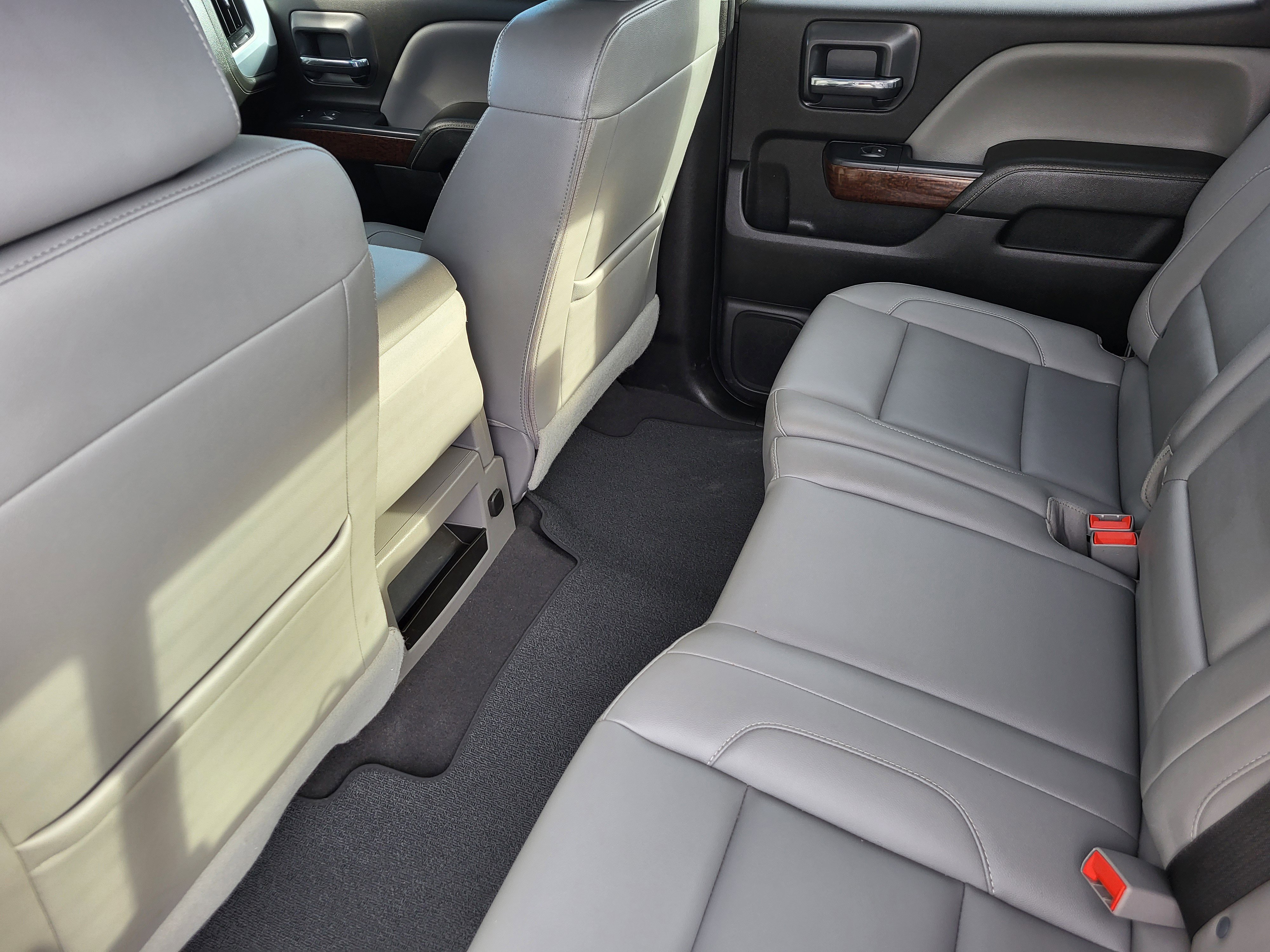 Certified 2019 GMC Sierra 2500 SLT w/ Duramax Plus Package AWD/4WD image 21