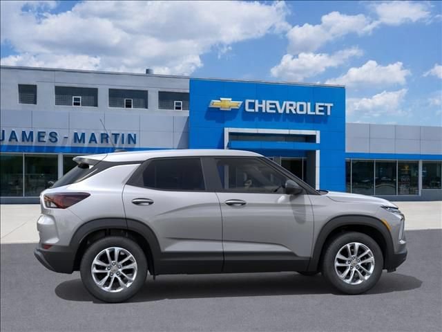 New 2026 Chevrolet TrailBlazer LS w/ LS Convenience Package FWD image 5