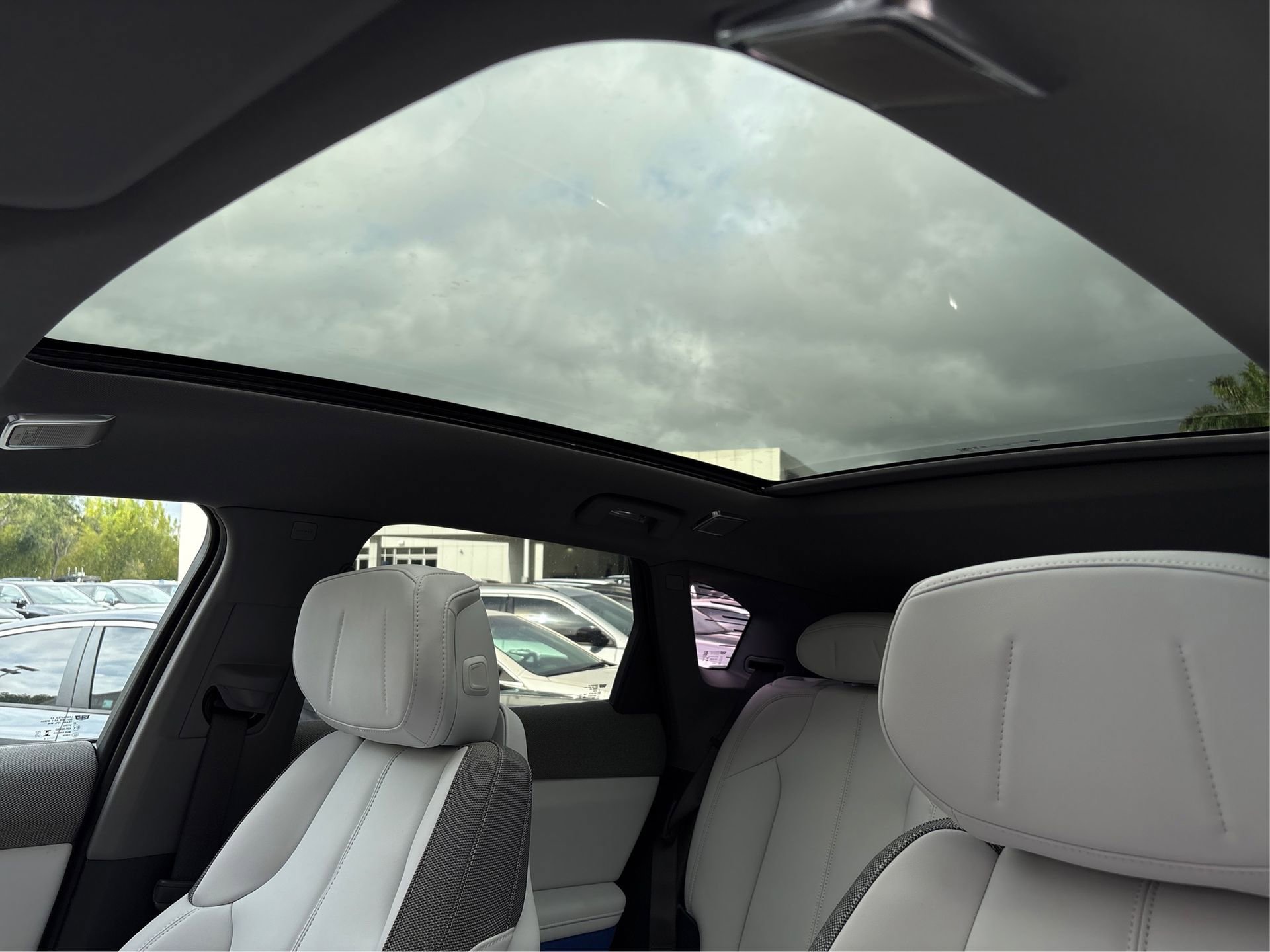 New 2026 Cadillac Optiq Sport 1 RWD image 31