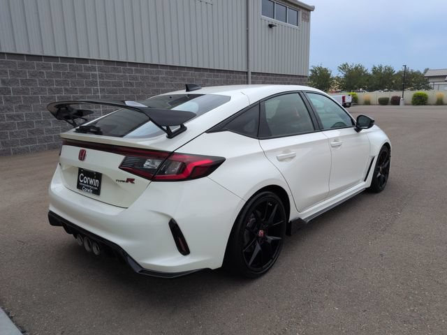 Used 2025 Honda Civic Type R image 3