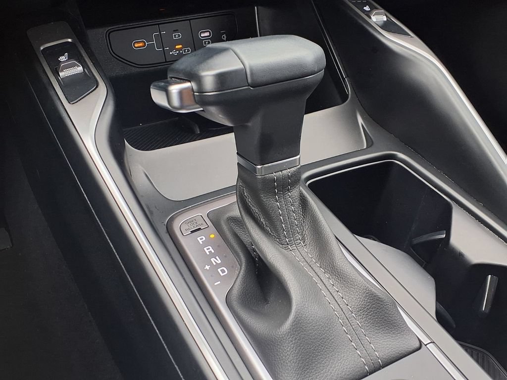 Certified 2026 Kia Sorento S FWD image 7