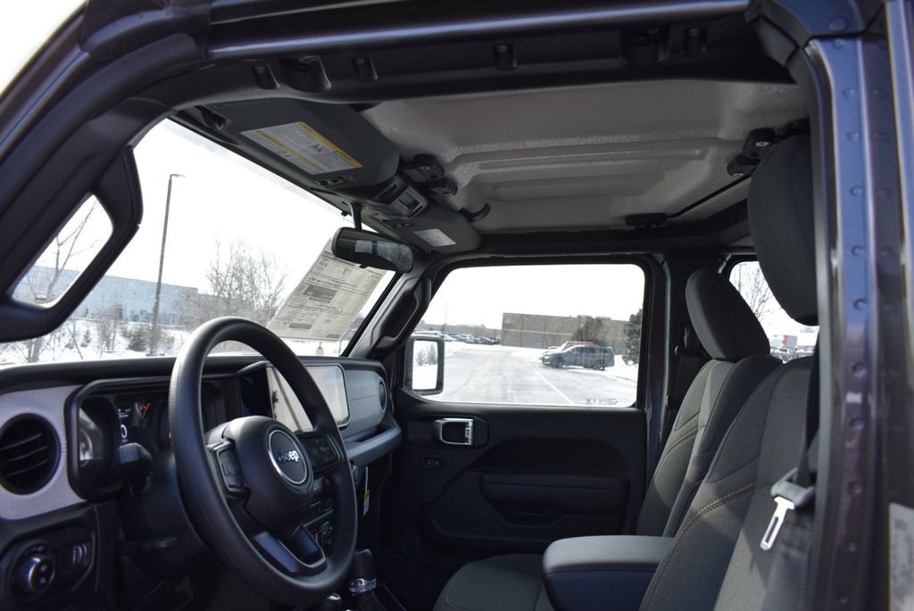 New 2026 Jeep Gladiator Sport AWD/4WD image 13