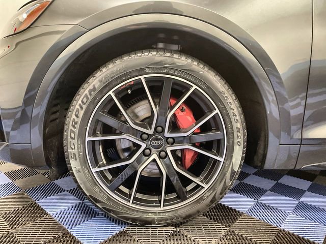 Used 2024 Audi SQ5 Premium Plus w/ S Sport Package image 10