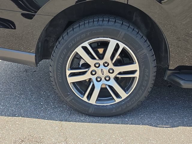 Used 2024 Ford Expedition Limited AWD/4WD image 5
