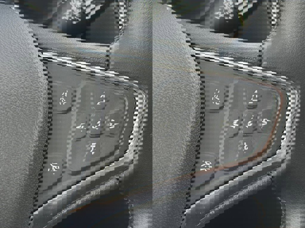 Used 2024 Chevrolet Equinox LT image 19