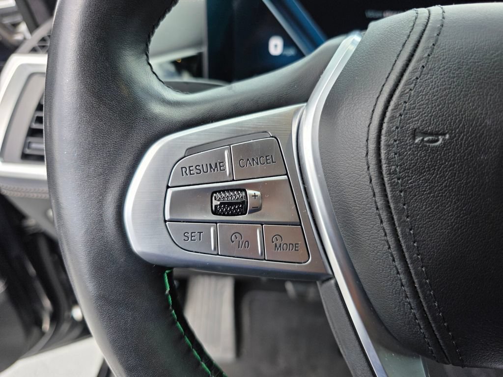 Certified 2025 BMW ALPINA XB7 AWD/4WD image 17