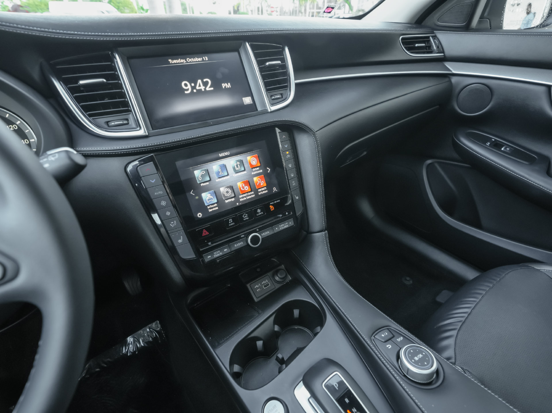 Certified 2023 INFINITI QX50 Luxe FWD image 14