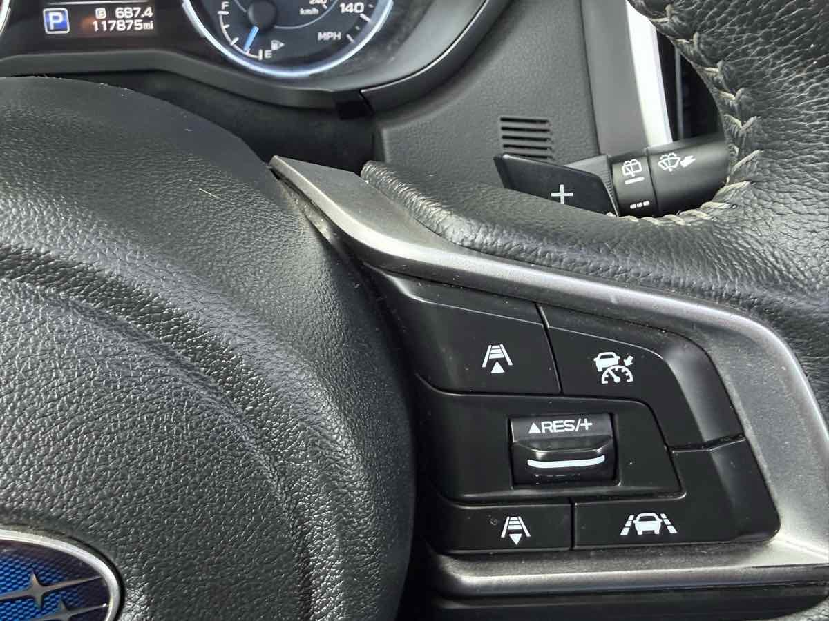 Used 2020 Subaru Ascent Limited w/ Technology Package image 14