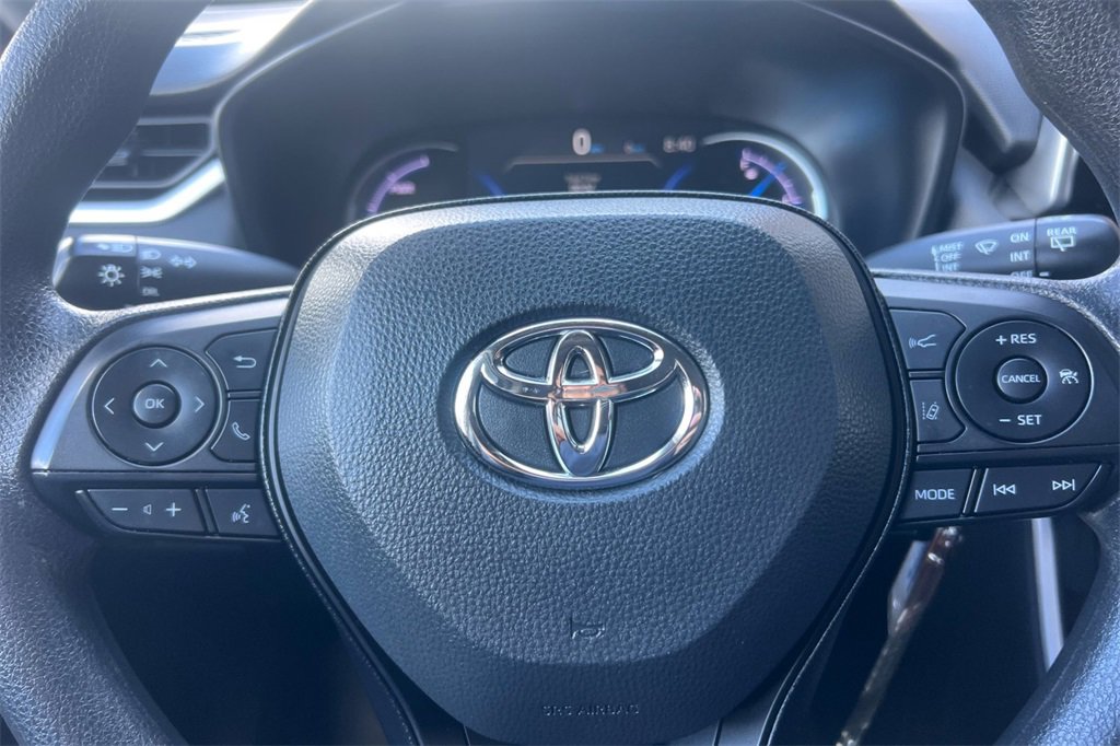 Used 2024 Toyota RAV4 LE image 24