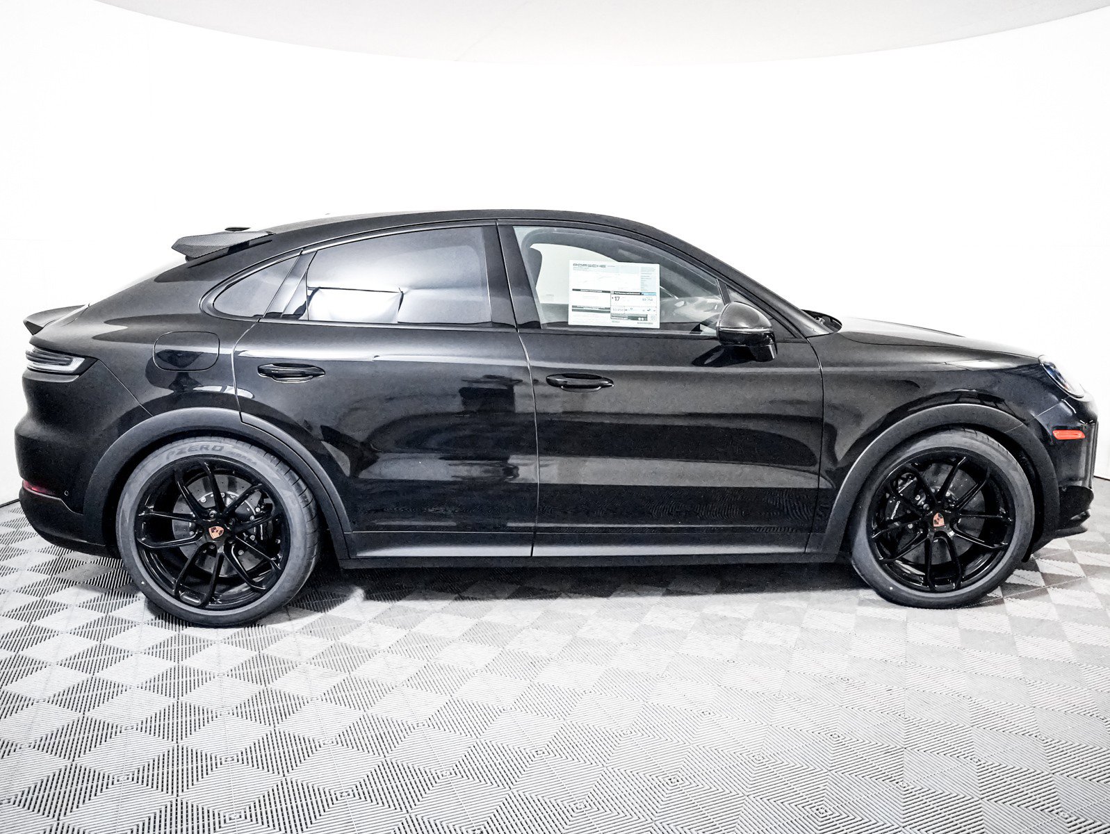 New 2026 Porsche Cayenne Turbo GT image 9