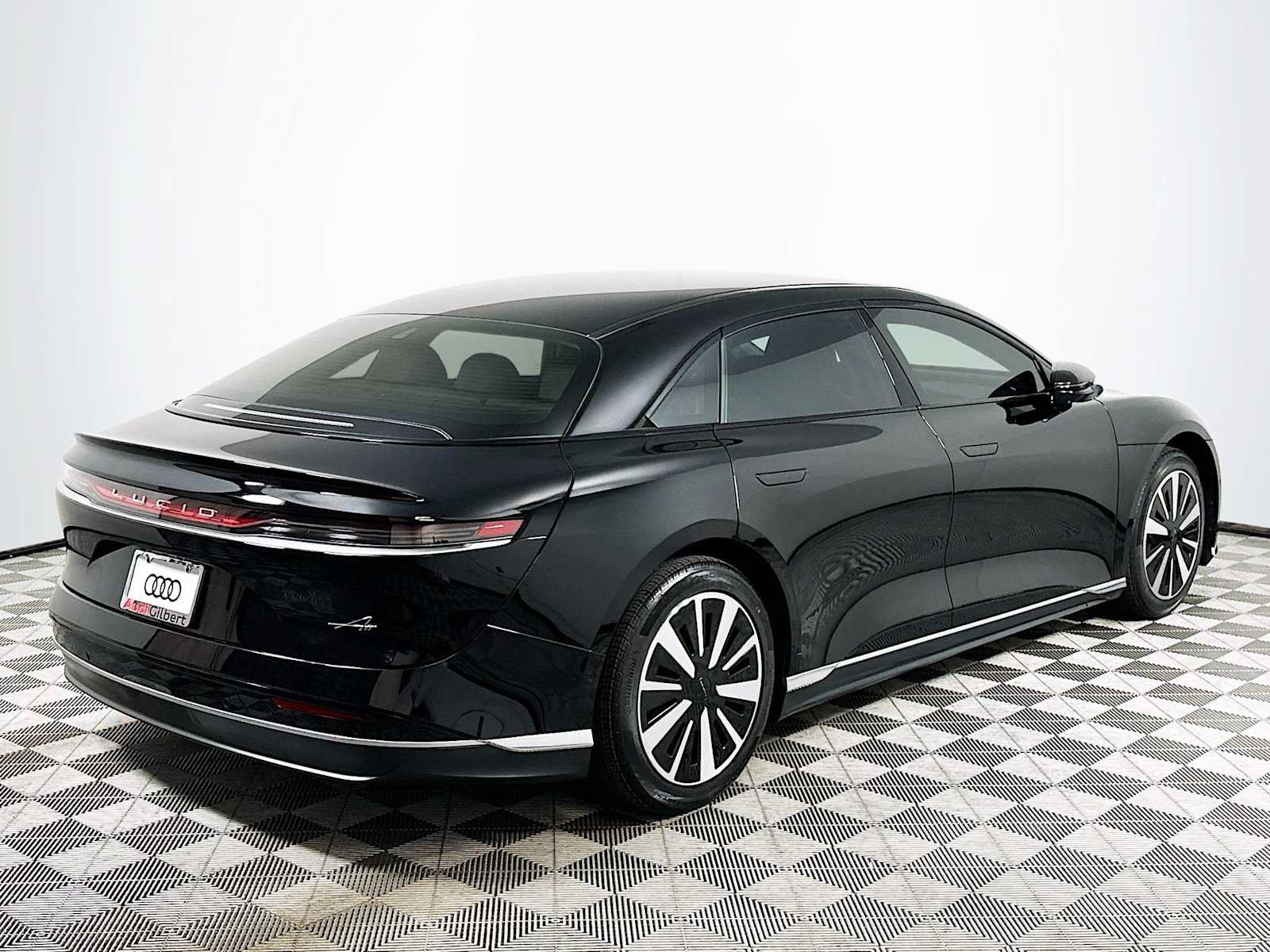 Used 2025 Lucid Air Pure RWD image 7