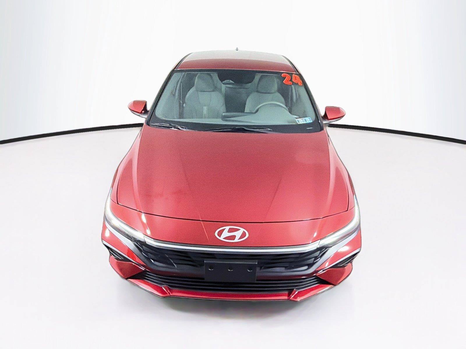 Used 2024 Hyundai Elantra SEL FWD image 13
