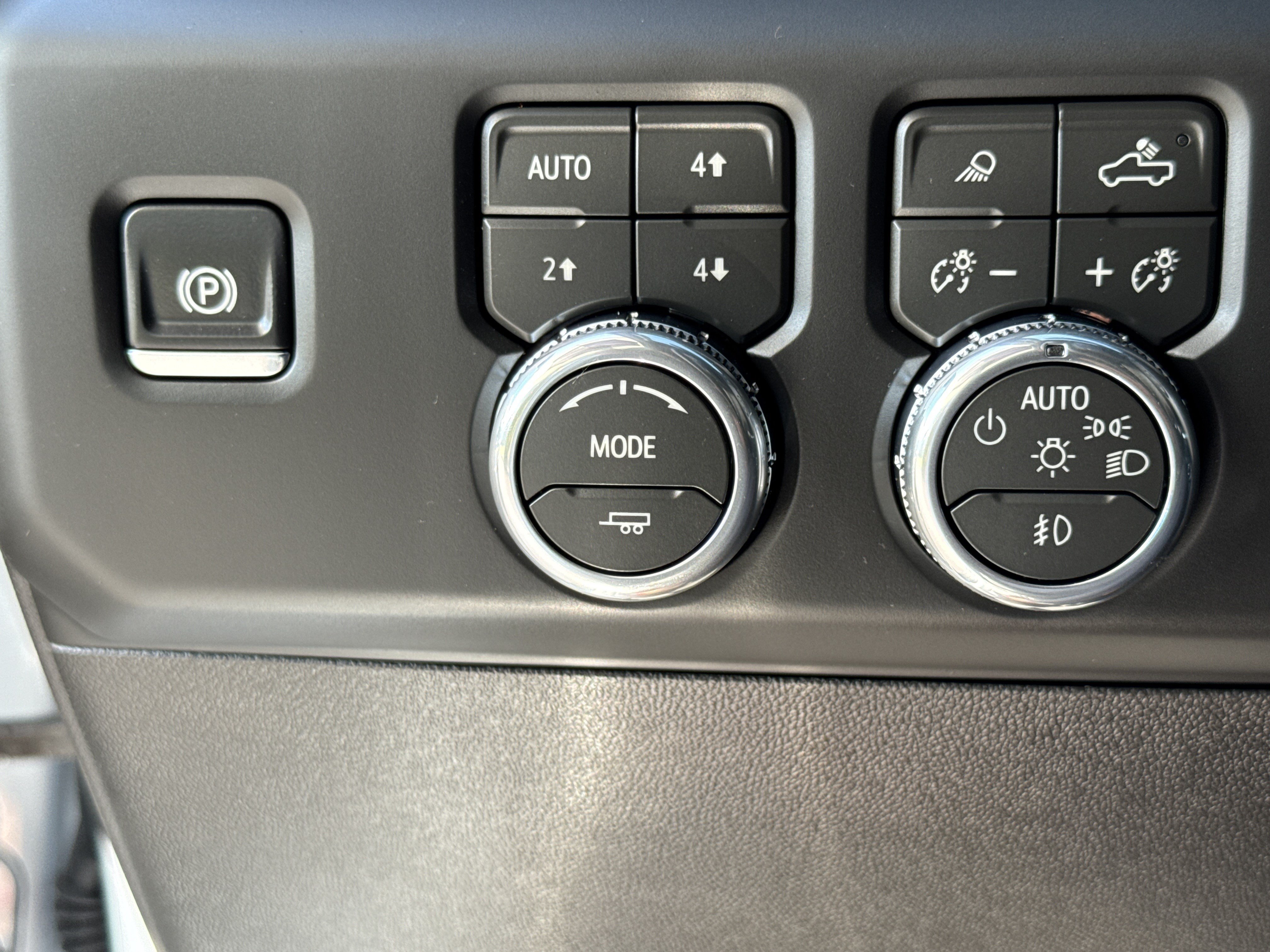 Used 2026 GMC Sierra 1500 Denali AWD/4WD image 19