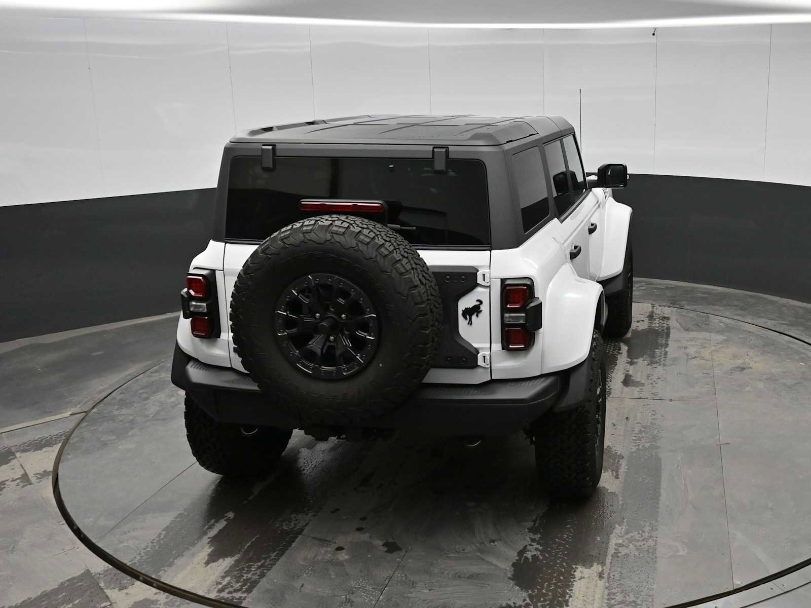 Used 2024 Ford Bronco Raptor w/ Interior Carbon Fiber Pack 6 image 28