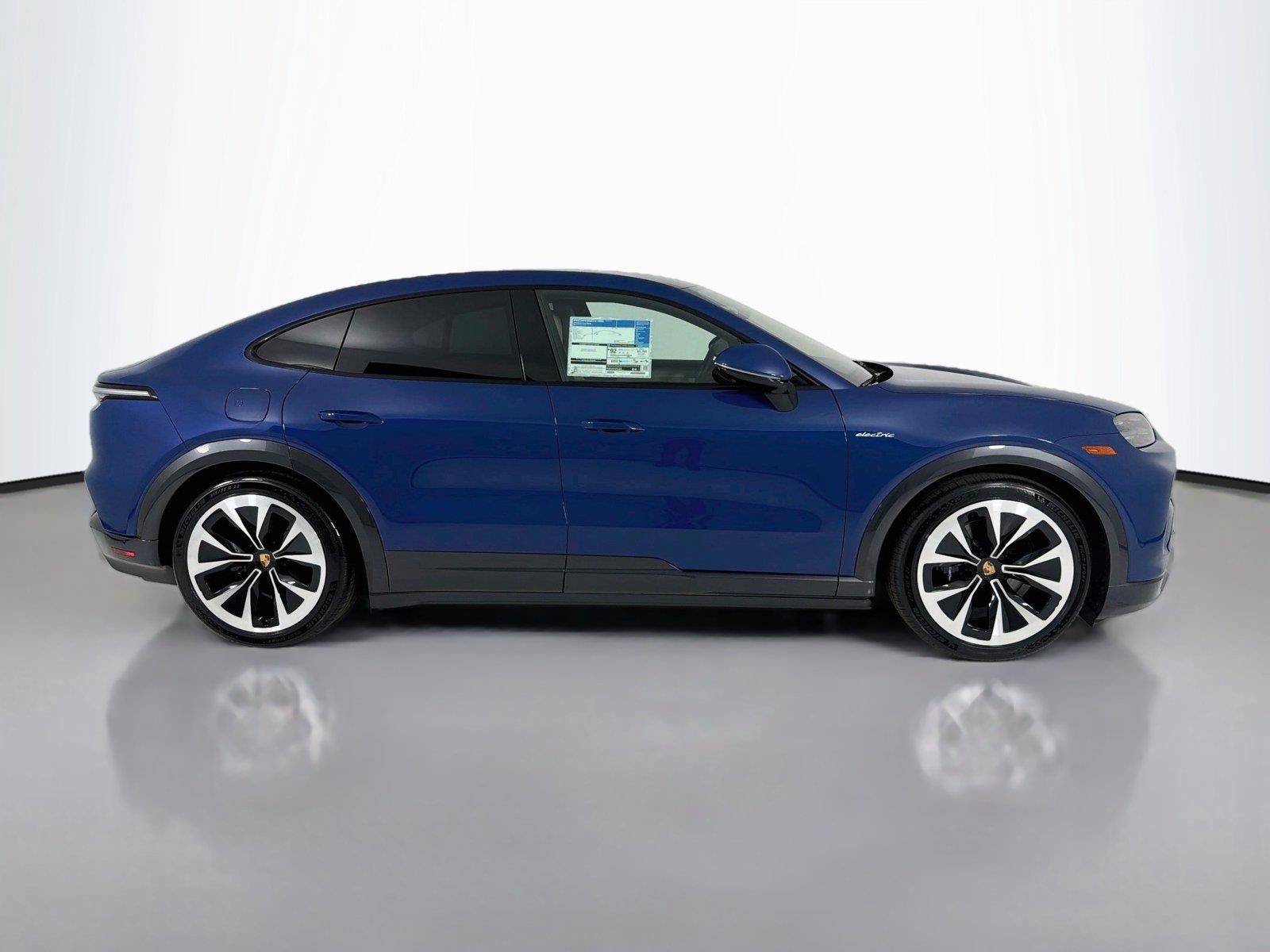 New 2026 Porsche Cayenne Electric Coupe AWD/4WD image 32