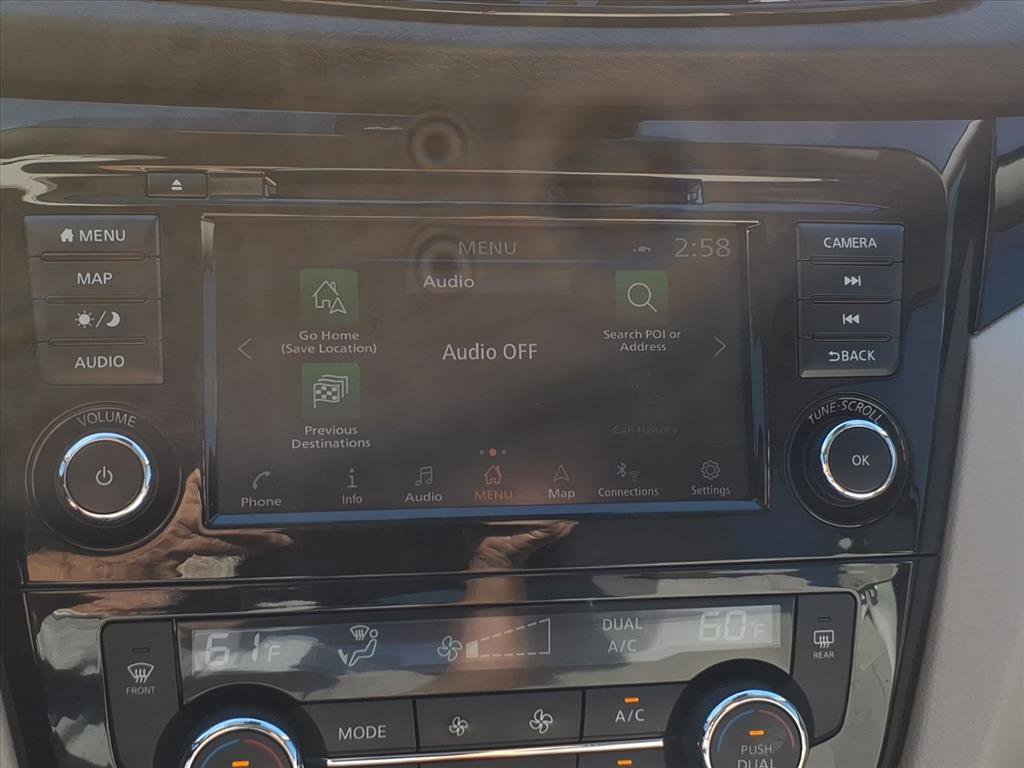 Used 2022 Nissan Rogue Sport SL image 15