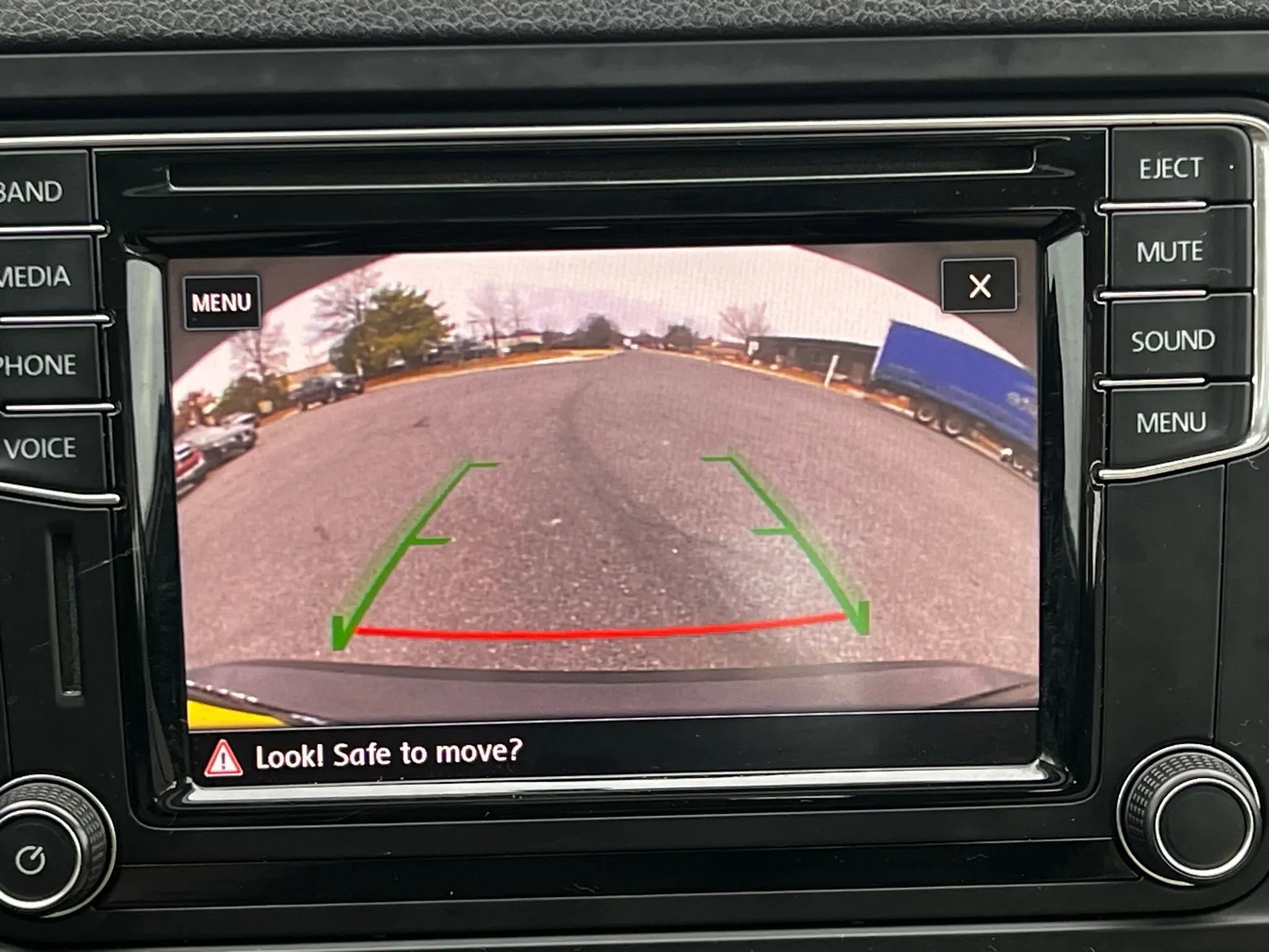 Used 2017 Volkswagen Jetta SE image 27