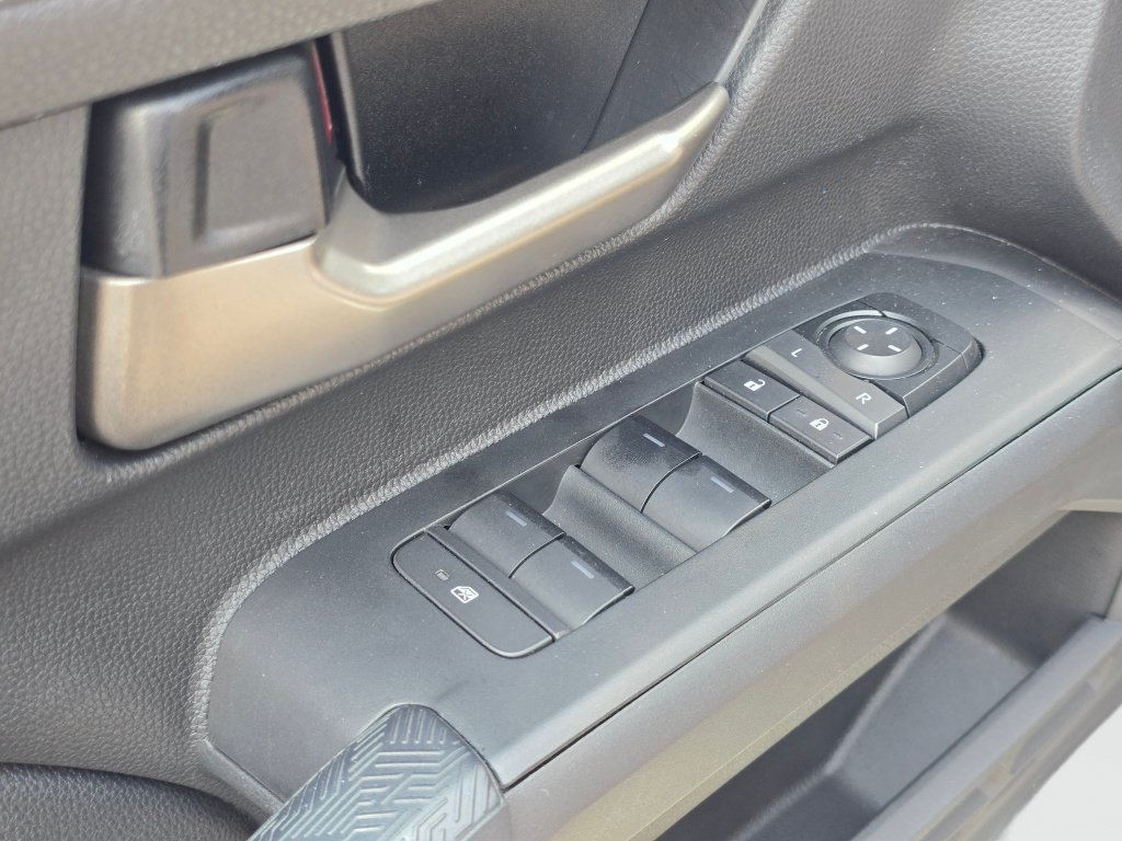 Used 2024 Toyota Tacoma TRD Off-Road AWD/4WD image 34