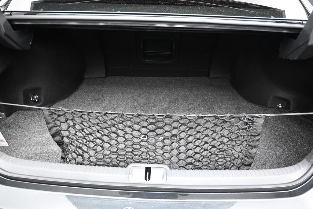 Used 2025 Lexus ES 300h w/ Premium Package FWD image 23
