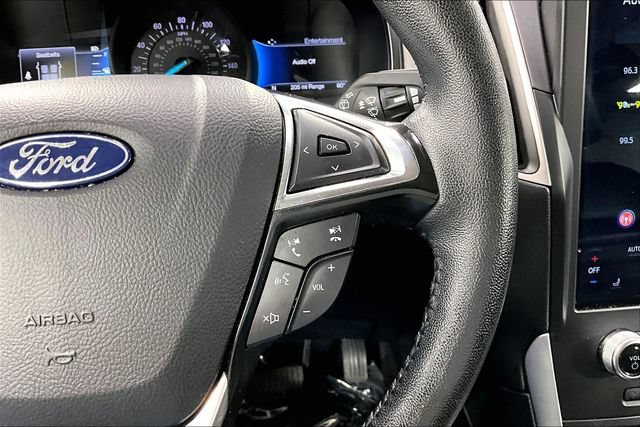 Used 2024 Ford Edge SEL AWD/4WD image 12