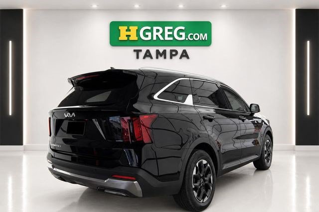 Used 2024 Kia Sorento S w/ Panoramic Sunroof Package FWD image 6