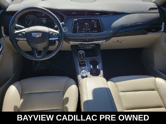 Certified 2023 Cadillac XT4 Premium Luxury FWD image 13