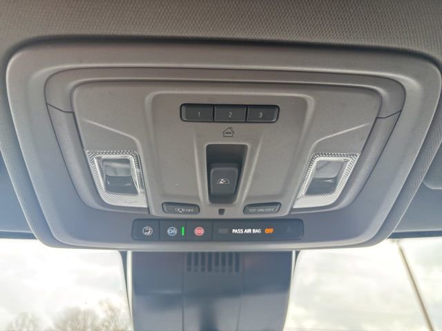 Used 2024 Chevrolet Silverado 1500 LTZ image 53