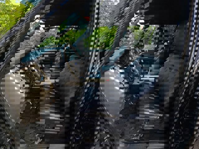 Used 2016 Ford Expedition EL XLT image 9