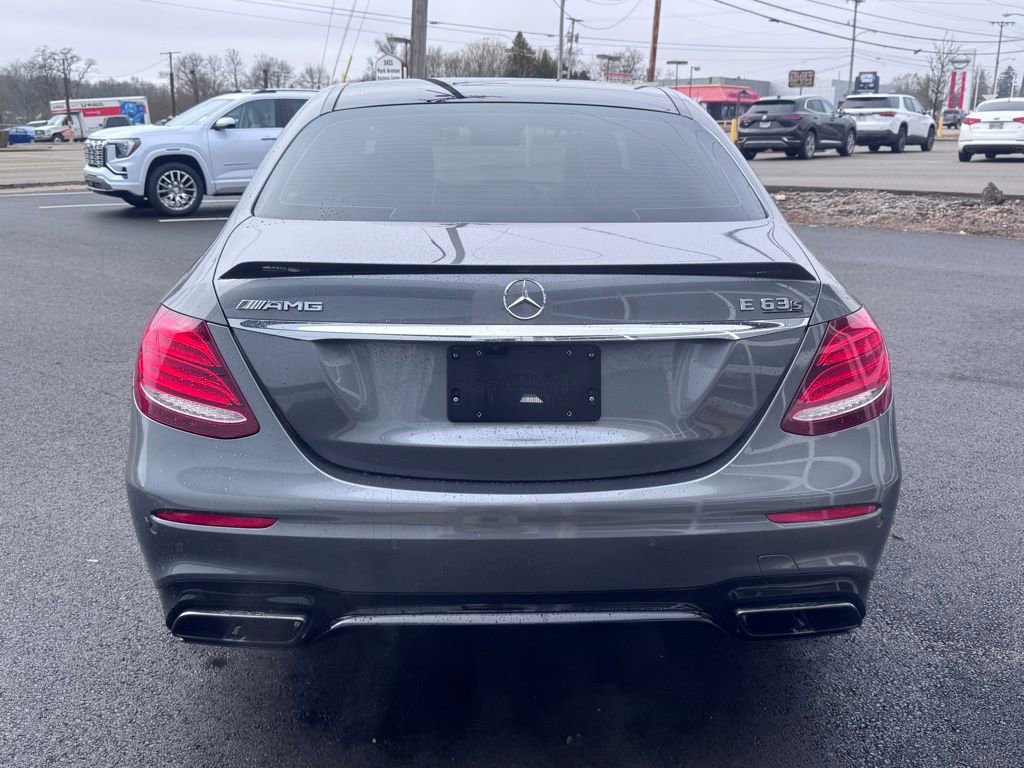 Used 2019 Mercedes-Benz E 63 AMG S w/ Driver Assistance Package image 4