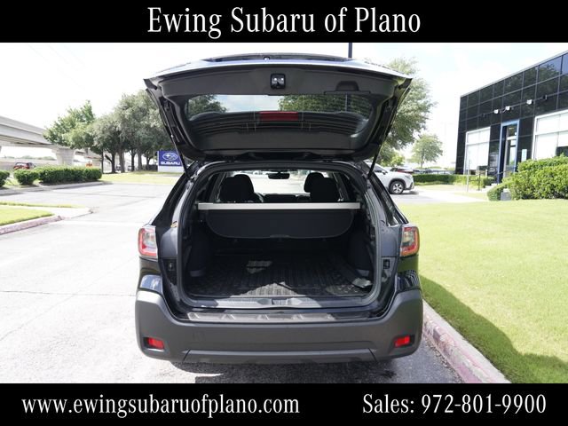 Used 2025 Subaru Outback Premium AWD/4WD image 21