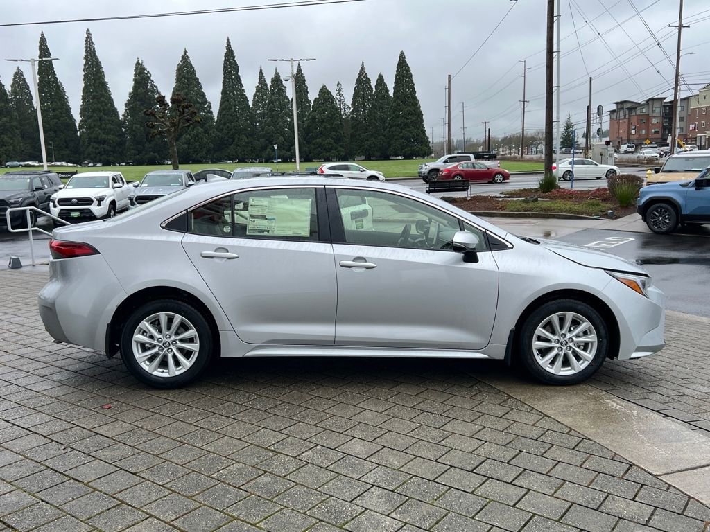 New 2026 Toyota Corolla XLE image 6