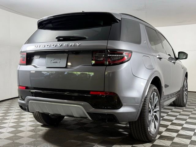 Certified 2025 Land Rover Discovery Sport S image 8
