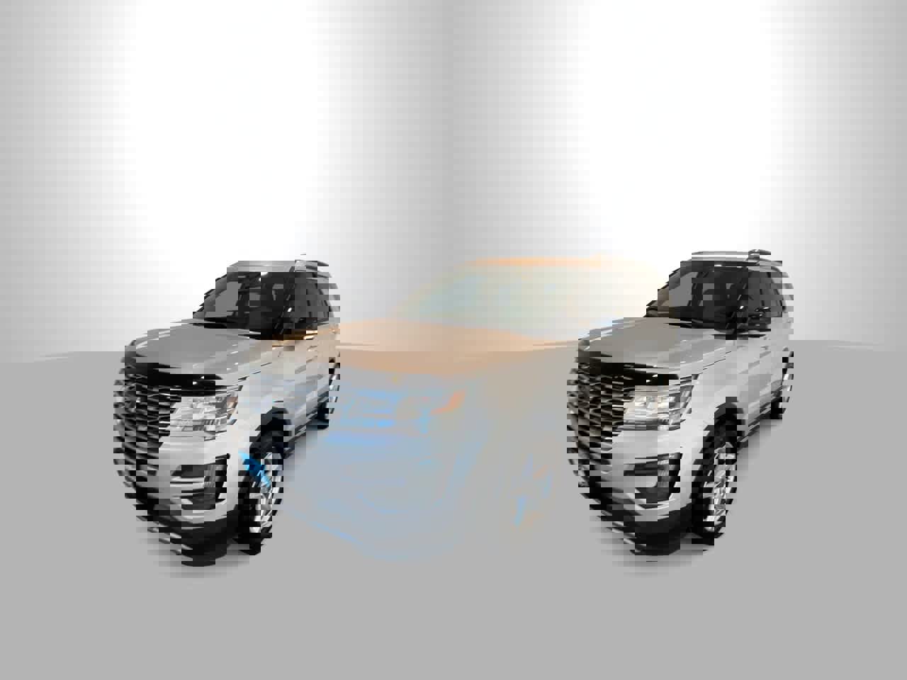 Used 2016 Ford Explorer XLT image 4