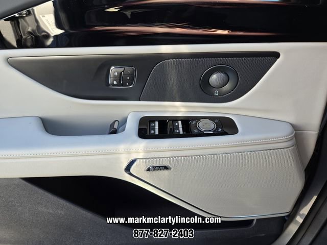 New 2026 Lincoln Nautilus Reserve w/ Jet Appearance Package image 23