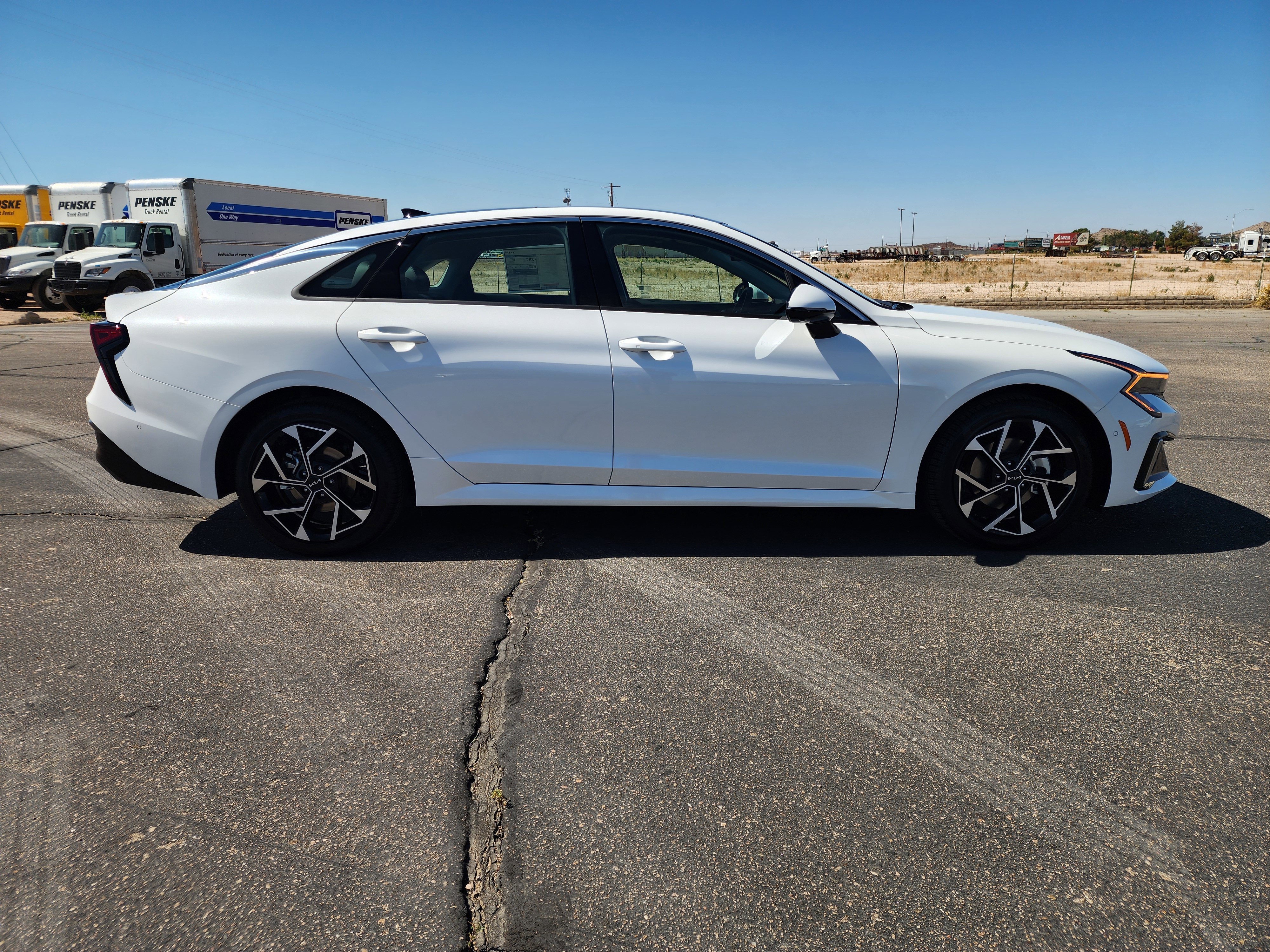 New 2026 Kia K5 EX image 4