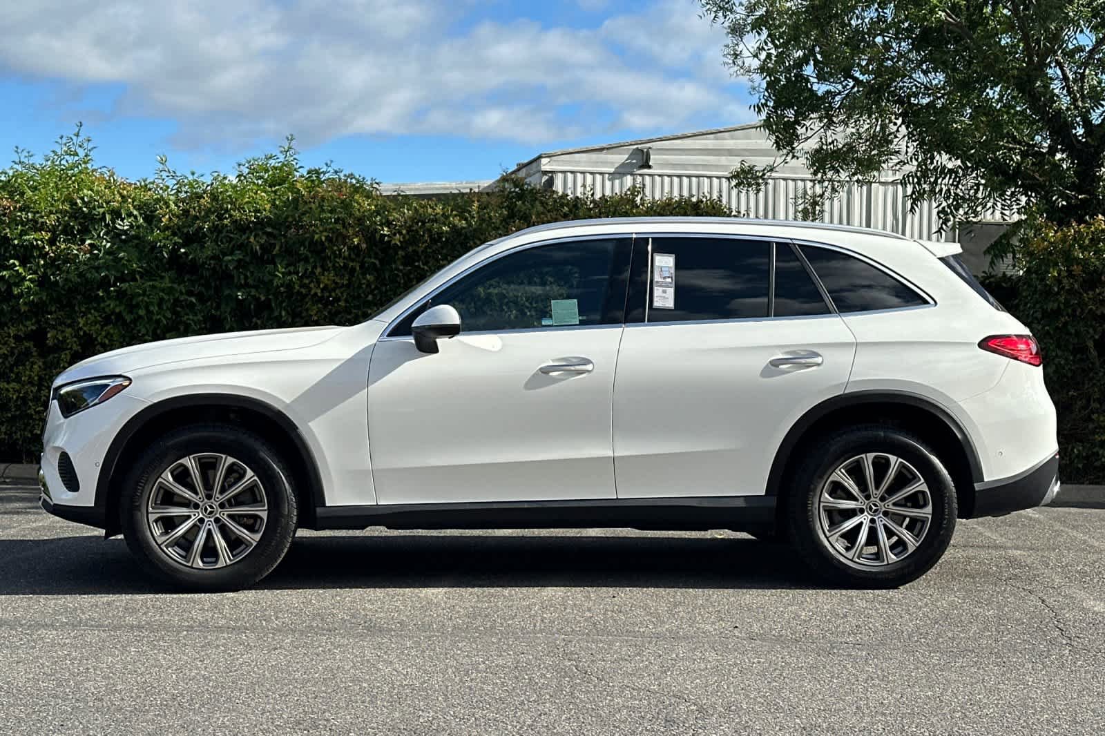 Certified 2026 Mercedes-Benz GLC 300 4MATIC image 6