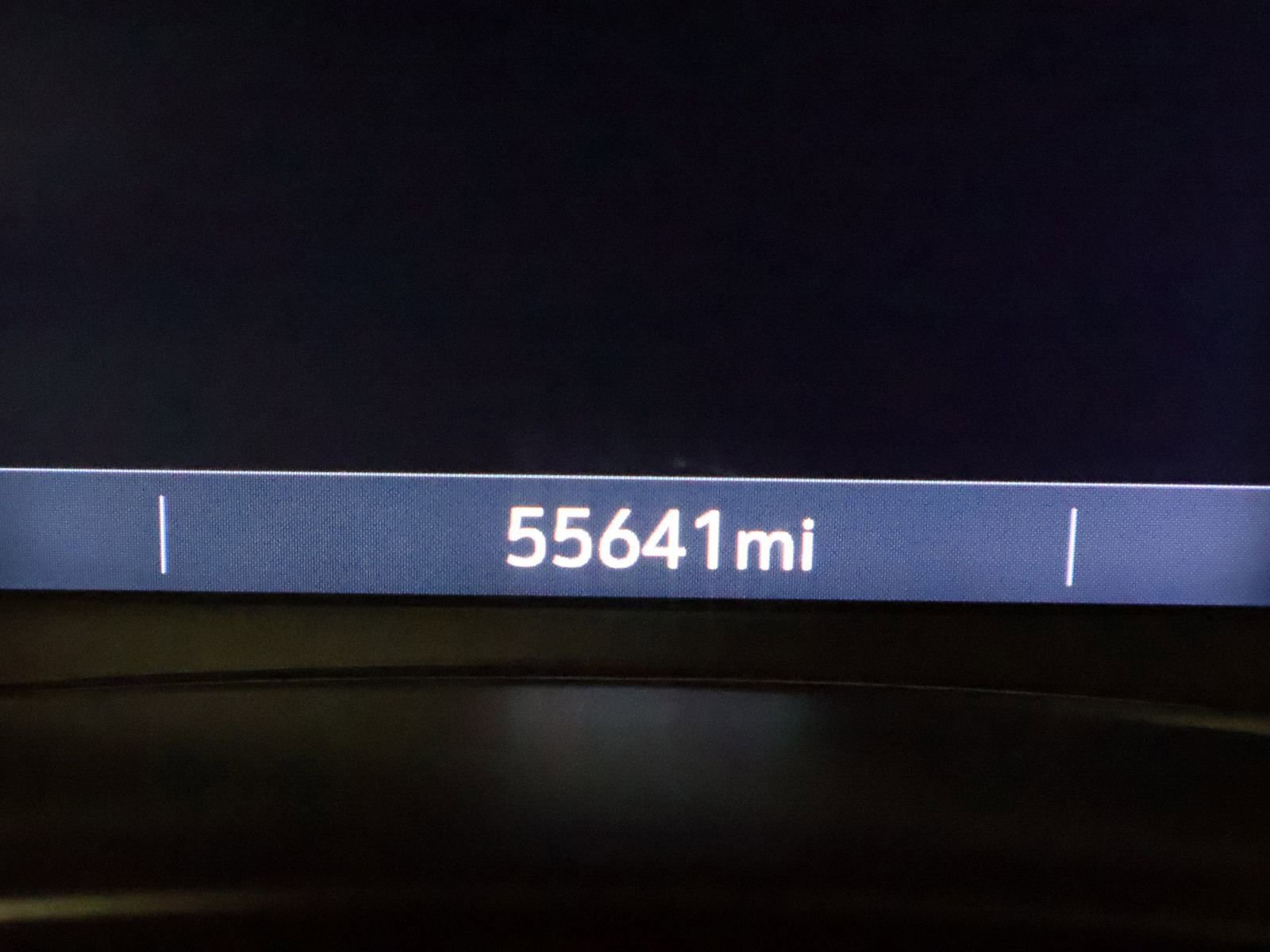 Used 2024 GMC Terrain SLT image 35