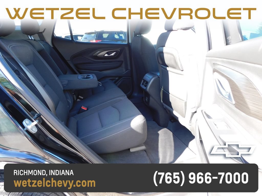 Used 2023 GMC Terrain SLE w/ Driver Convenience Package FWD image 20