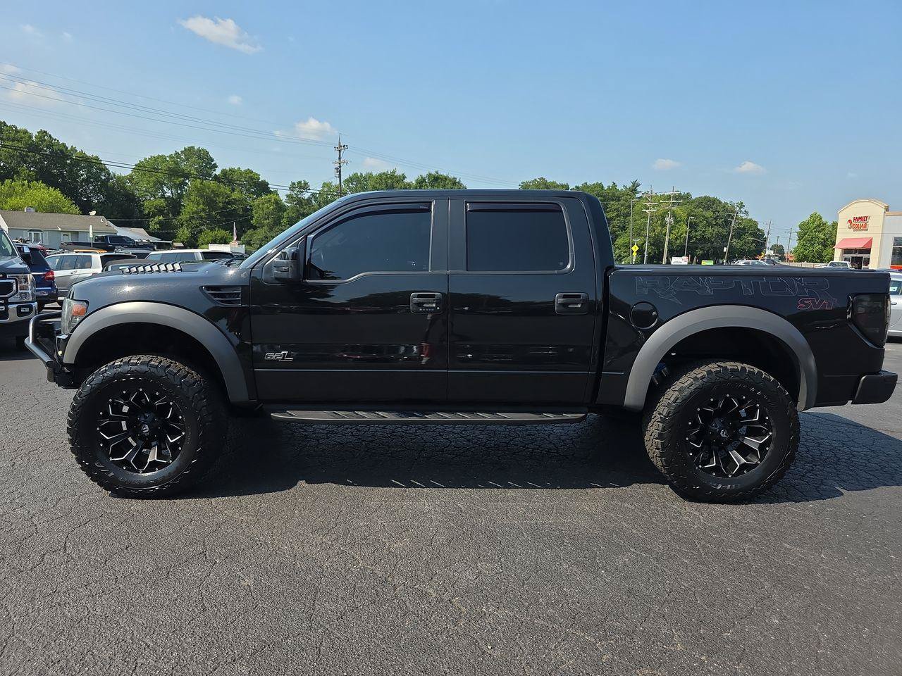 Used 2014 Ford F150 Raptor w/ Equipment Group 801A Luxury AWD/4WD image 19