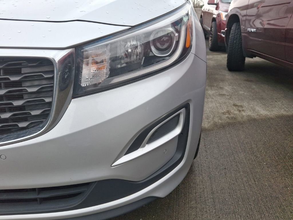 Used 2019 Kia Sedona EX image 14